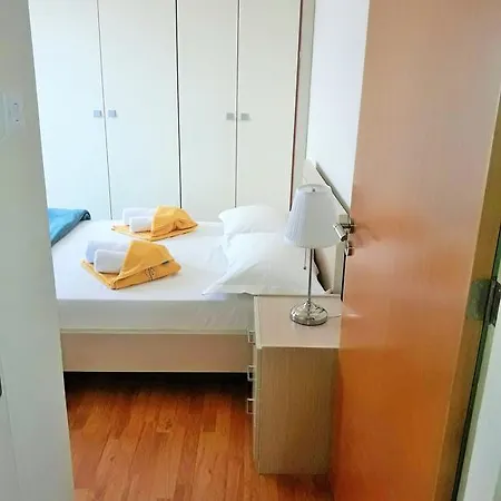 Apartman 16 Sandy *