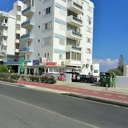 16 Sandy Apartment Larnaca